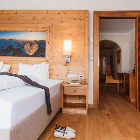 Gartenhotel Linde 4 Sterne Superior リート・イム・オーバーインタール エクステリア 写真