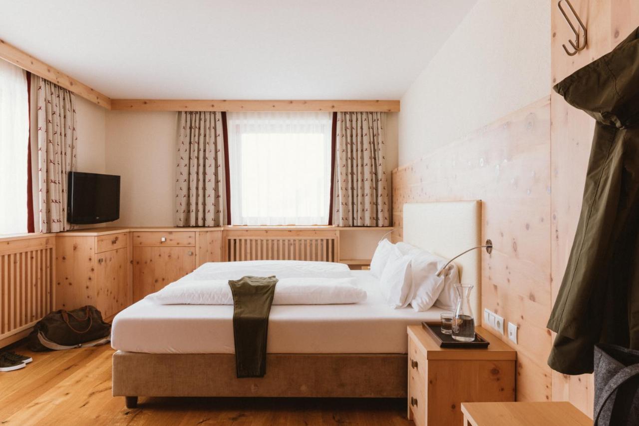 Gartenhotel Linde 4 Sterne Superior リート・イム・オーバーインタール エクステリア 写真