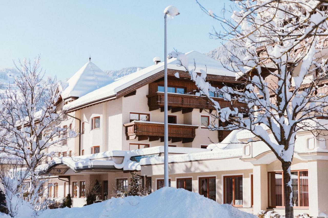 Gartenhotel Linde 4 Sterne Superior リート・イム・オーバーインタール エクステリア 写真