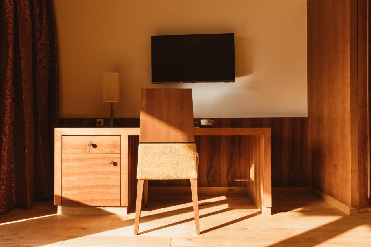 Gartenhotel Linde 4 Sterne Superior リート・イム・オーバーインタール エクステリア 写真