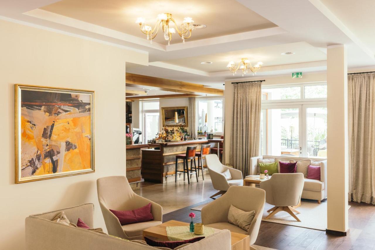 Gartenhotel Linde 4 Sterne Superior リート・イム・オーバーインタール エクステリア 写真